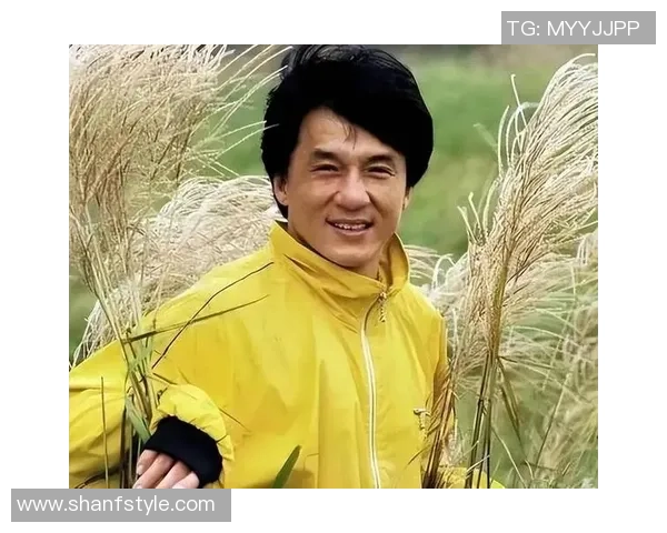 成龙与足球巨星亲密接触 揭秘两大领域巨头的跨界互动与友谊