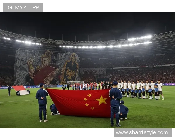 足球明星精准发边线球瞬间定格,技术与力量的完美融合展现